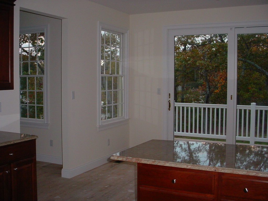 Kitchen deck dining room.JPG